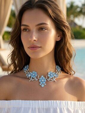 1950's Vintage Floral Blue Crystal Choker Necklace - Unbranded